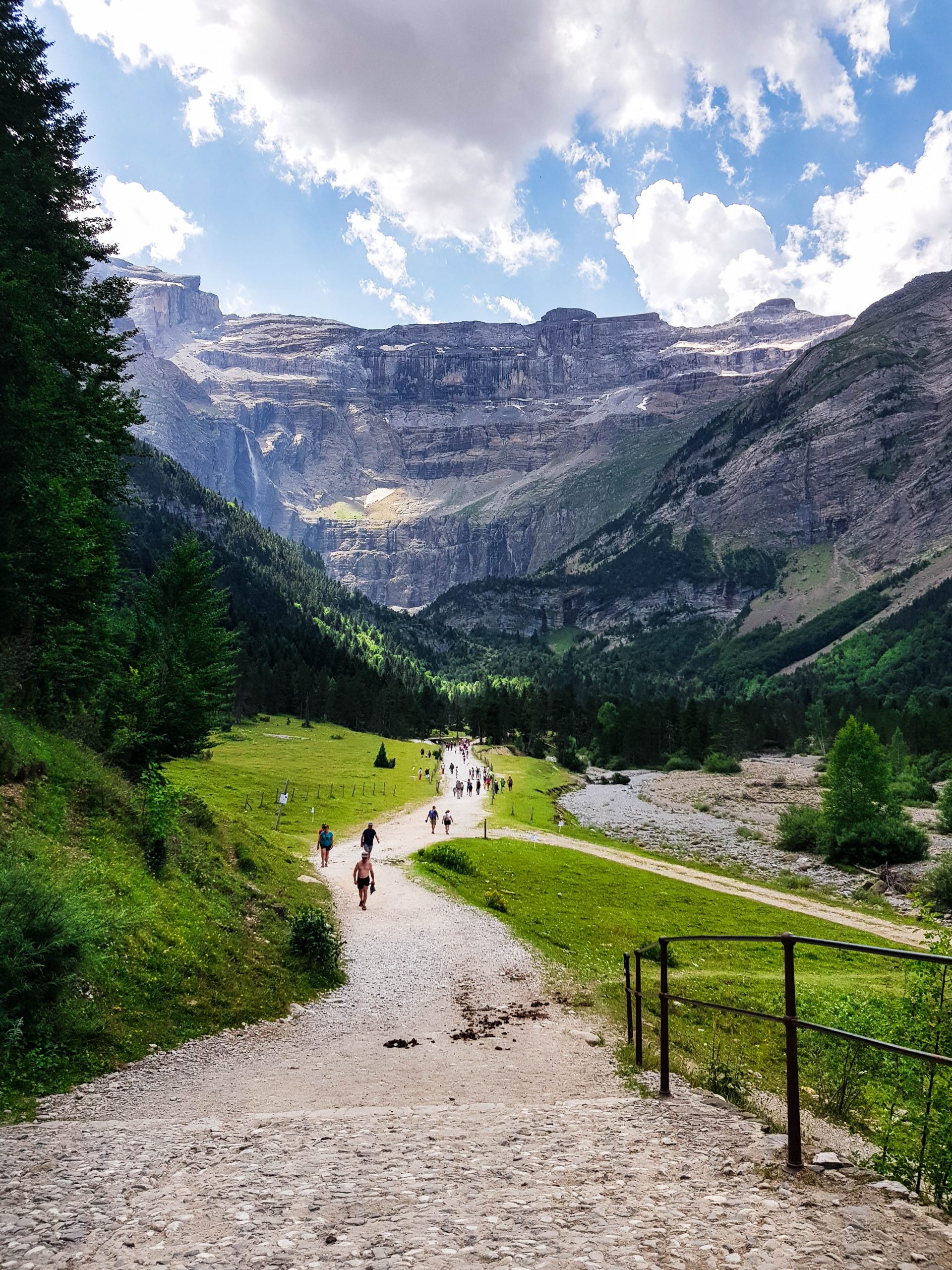 Randonnée au Cirque de Gavarnie Piméné